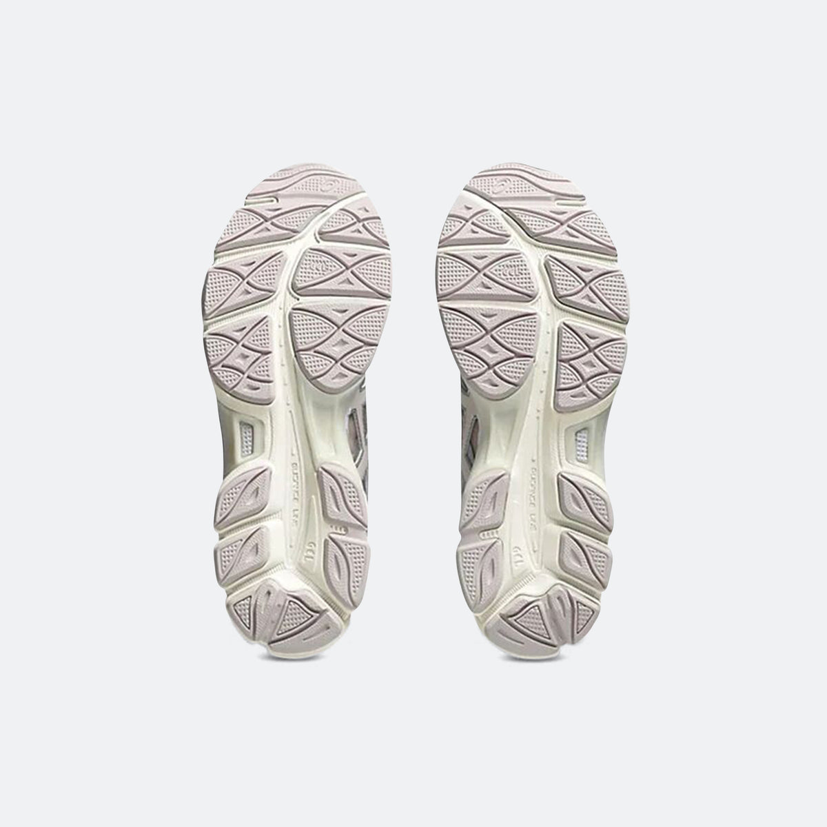 Asics Gel-Cumulus 16 "Pink Cloud"
